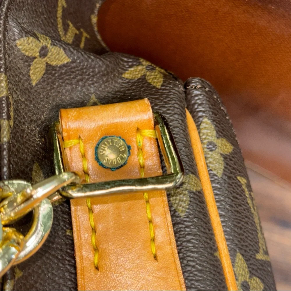 ❤️⚜️ Louis Vuitton Monogram Cartouchiere MM ⚜️❤️